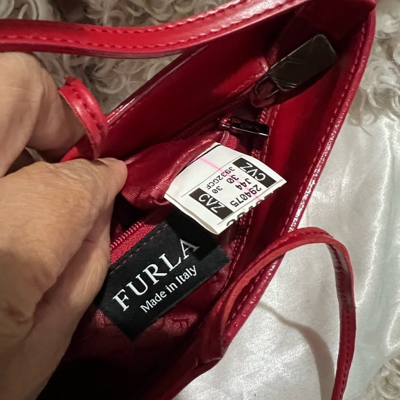 Furla Red Leather shoulder Bag - Picture 15 of 15